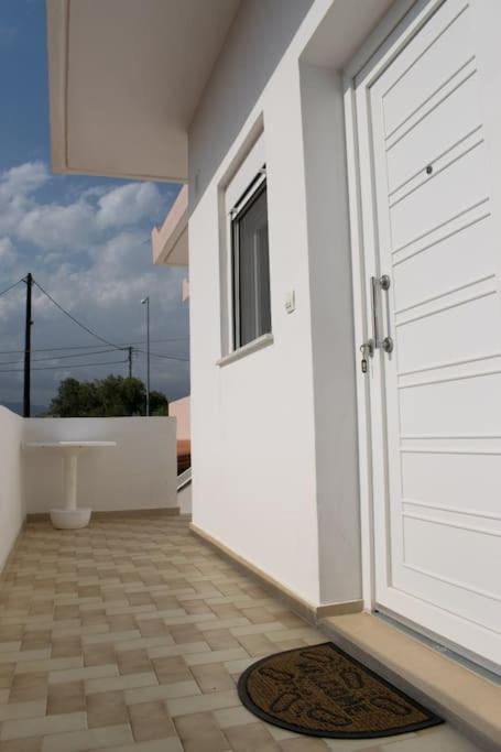 Lazaros & Pagona Houses 2 Ierápetra Екстериор снимка