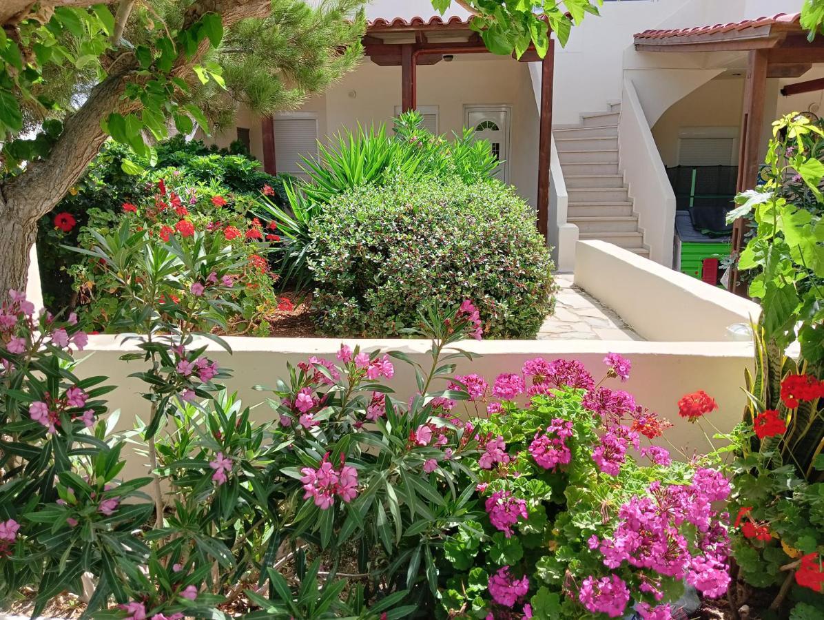 Lazaros & Pagona Houses 2 Ierápetra Екстериор снимка