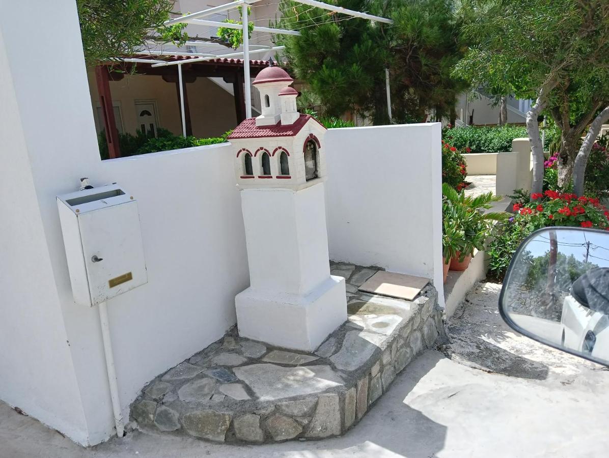 Lazaros & Pagona Houses 2 Ierápetra Екстериор снимка